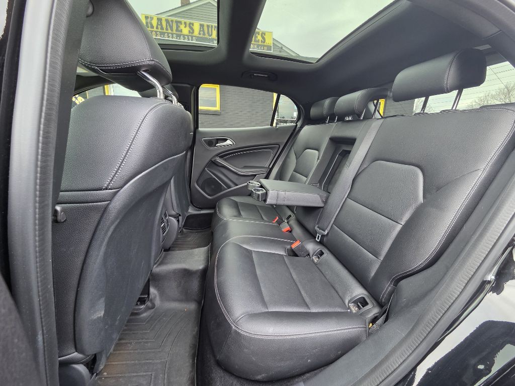 2020 Mercedes-Benz GLA-Class Image 17