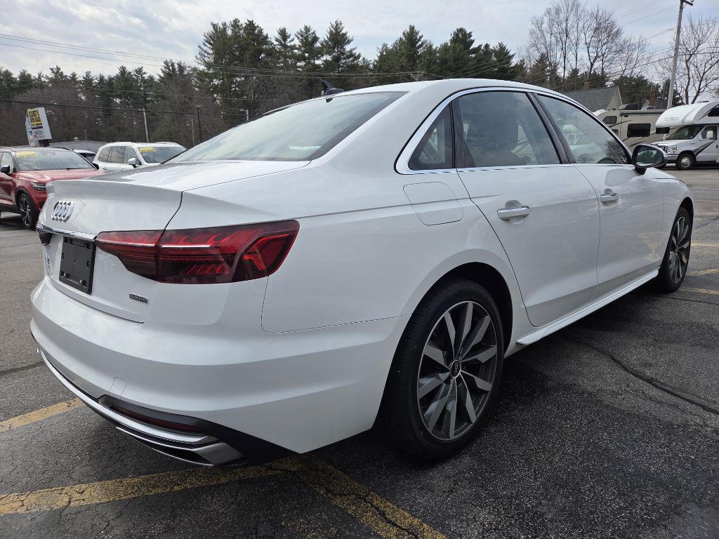 2022 Audi A4 Image 7