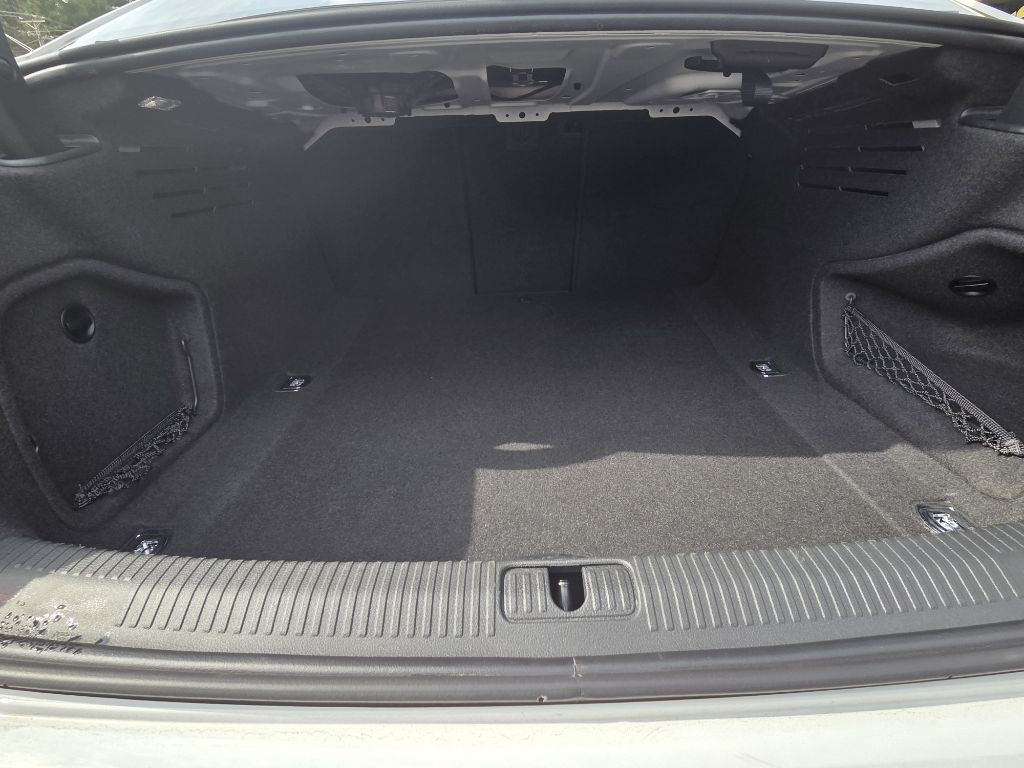 2022 Audi A4 Image 9