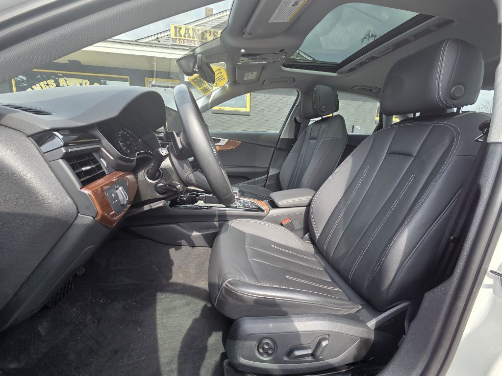 2022 Audi A4 Image 10