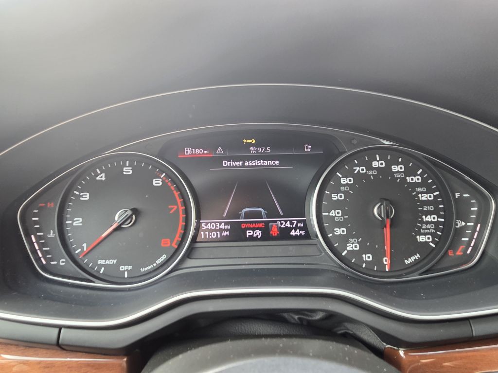 2022 Audi A4 Image 15