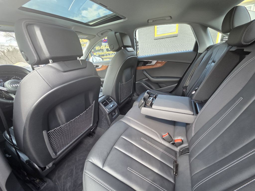 2022 Audi A4 Image 18