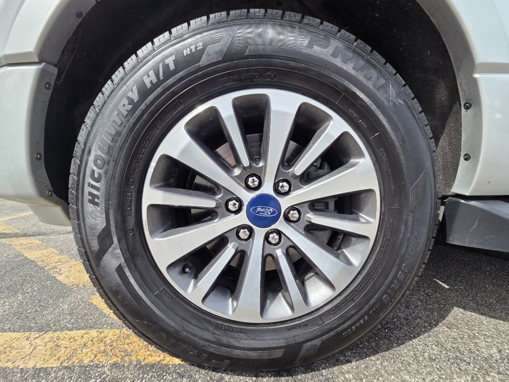 2016 Ford Expedition Image 23