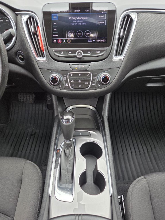 2020 Chevrolet Malibu Image 12