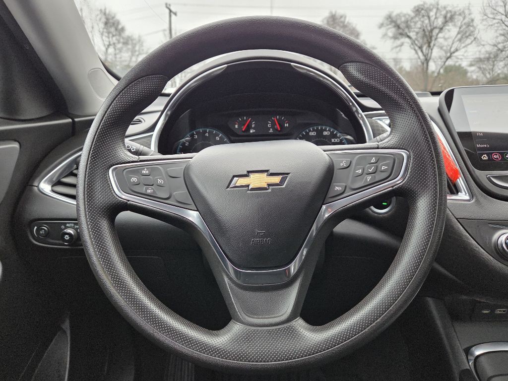 2020 Chevrolet Malibu Image 14