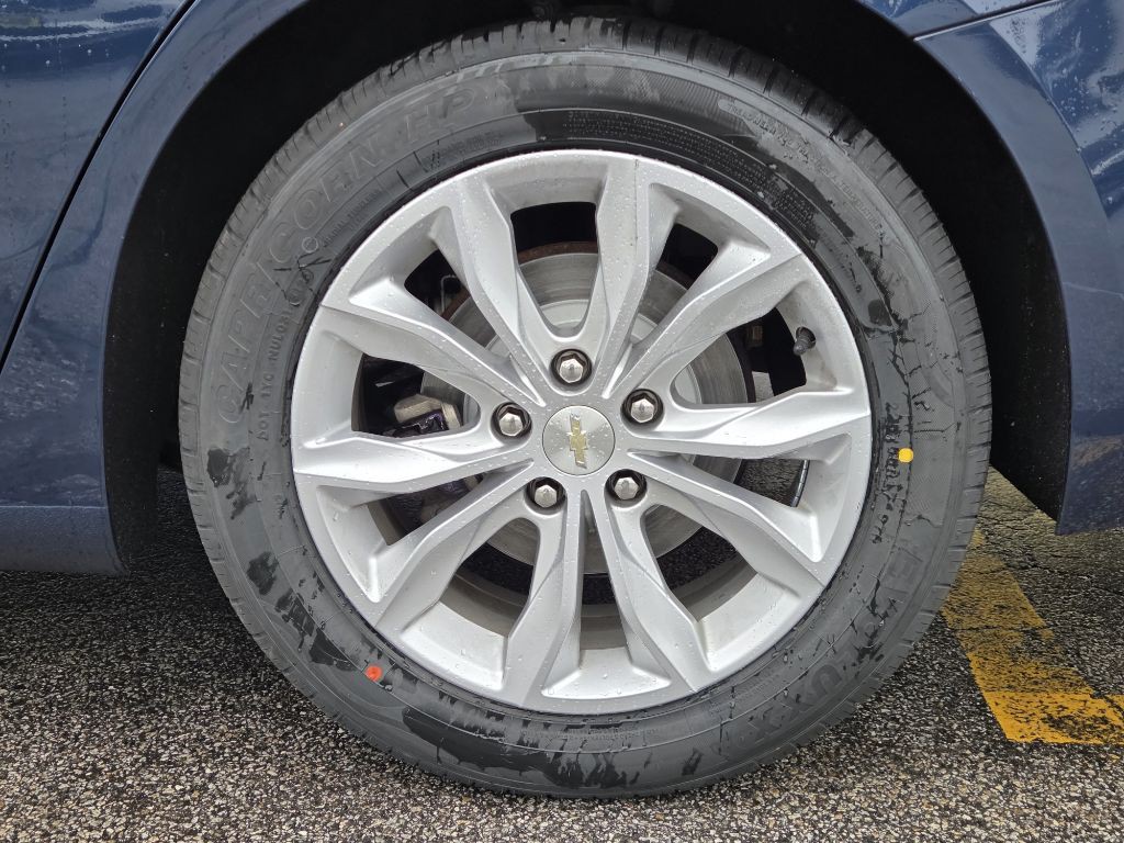 2020 Chevrolet Malibu Image 19