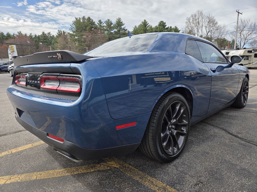 2020 Dodge Challenger Image 7