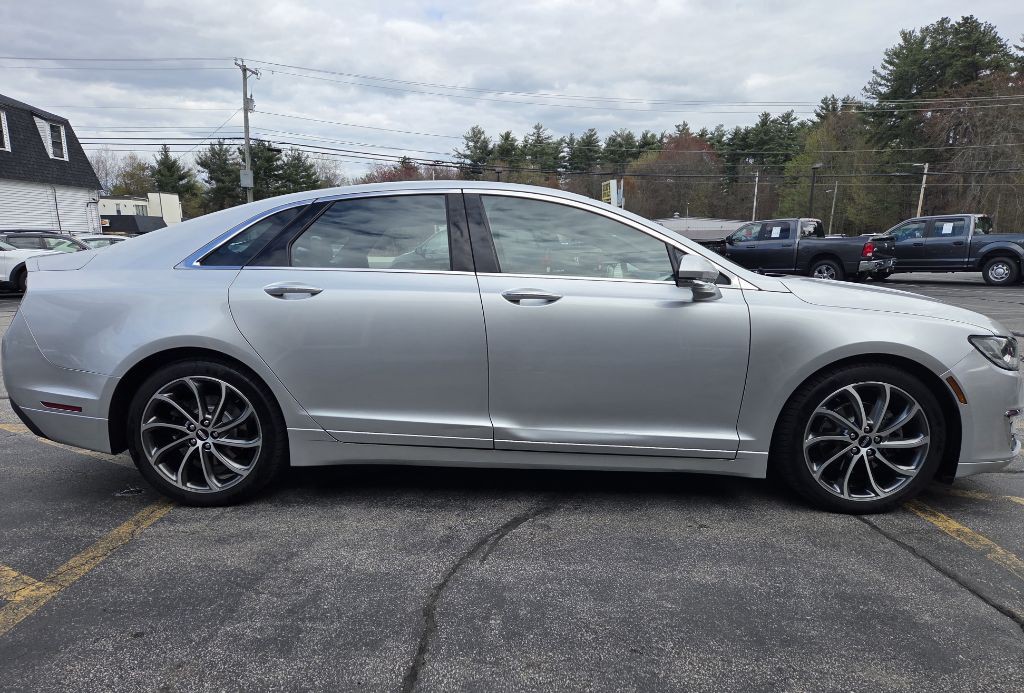 2019 Lincoln MKZ Image 9