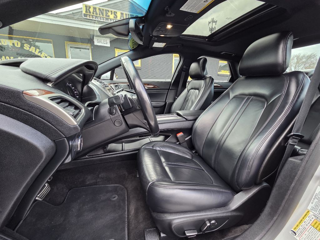 2019 Lincoln MKZ Image 10