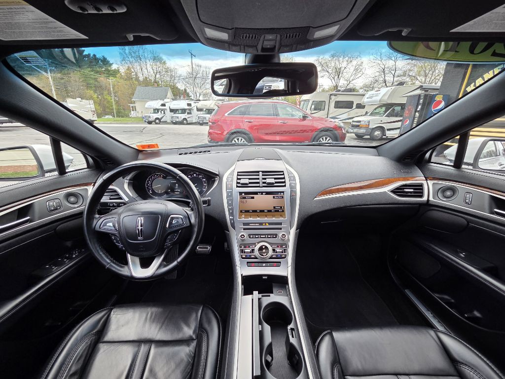 2019 Lincoln MKZ Image 11