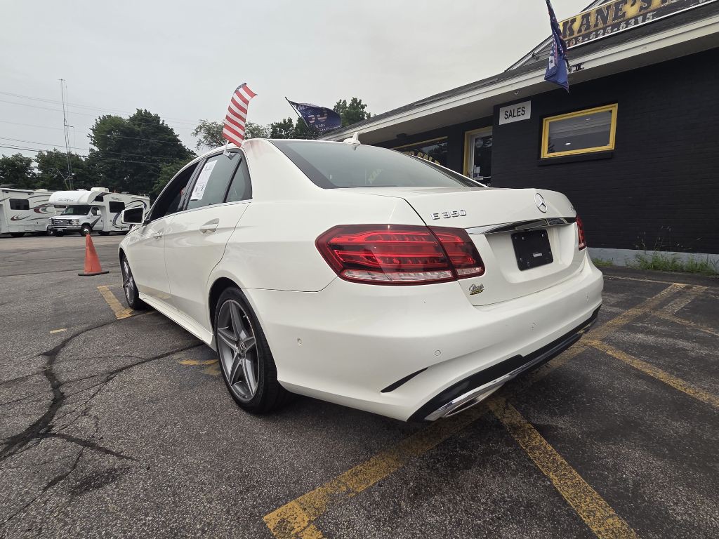 2016 Mercedes-Benz E-Class Image 8
