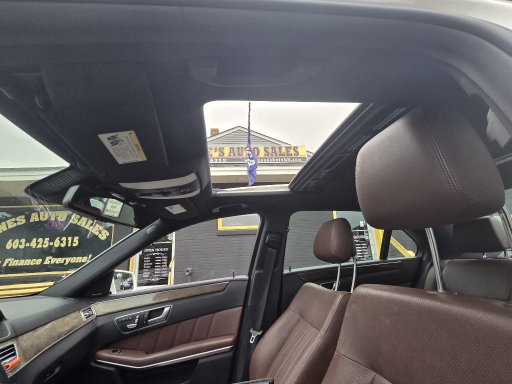 2016 Mercedes-Benz E-Class Image 10