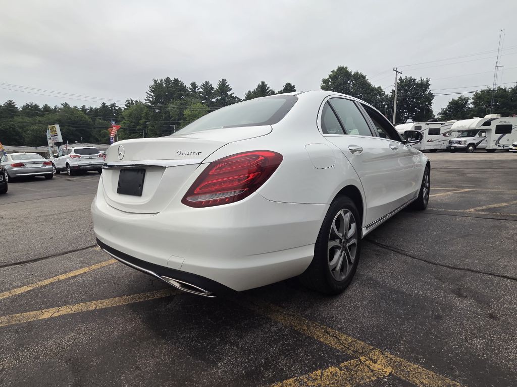 2017 Mercedes-Benz C-Class Image 6