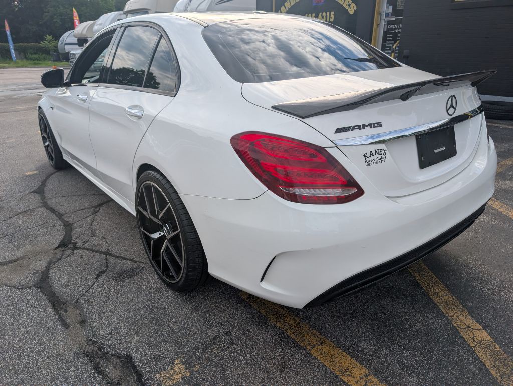 2017 Mercedes-Benz C-Class Image 5