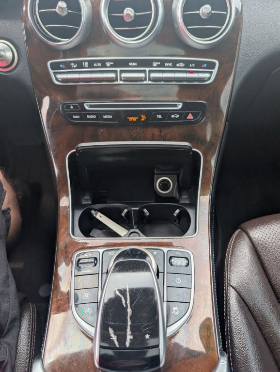 2018 Mercedes-Benz GLC-Class Image 13