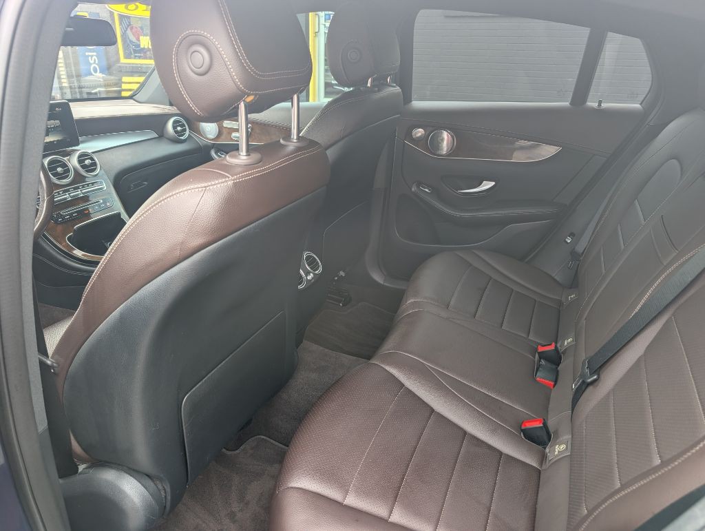 2018 Mercedes-Benz GLC-Class Image 16