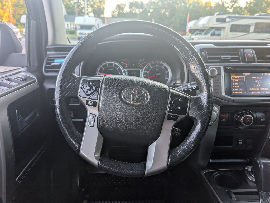 2017 Toyota 4Runner Image 12