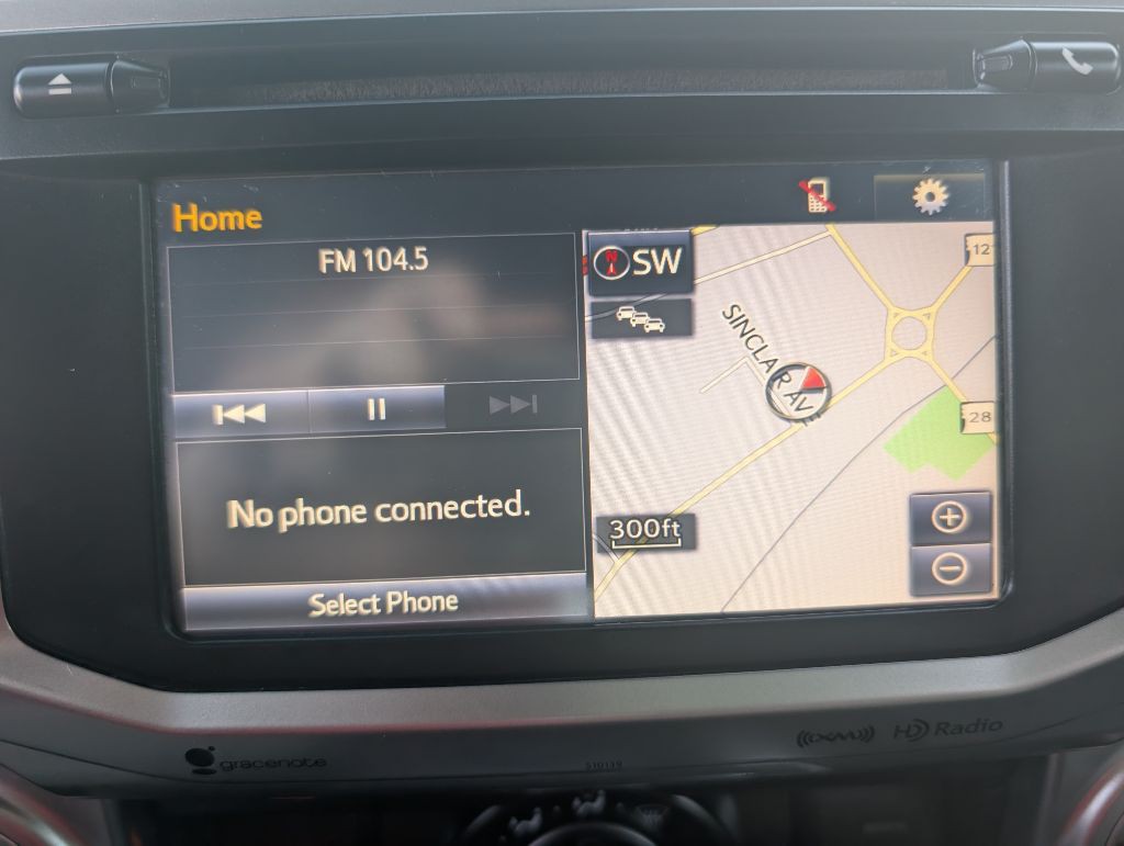 2017 Toyota 4Runner Image 18