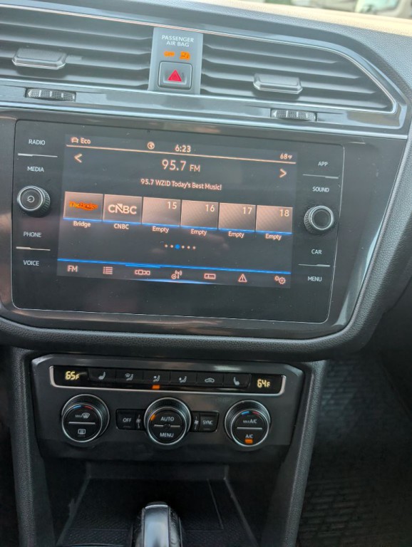 2021 Volkswagen Tiguan Image 18