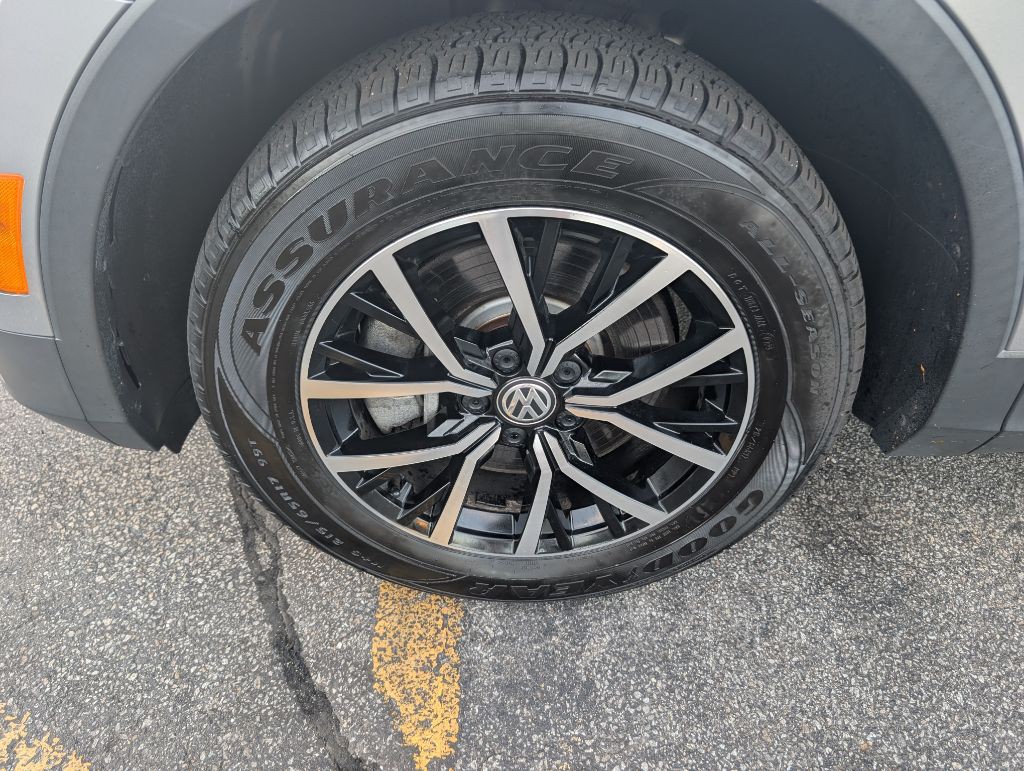 2021 Volkswagen Tiguan Image 20