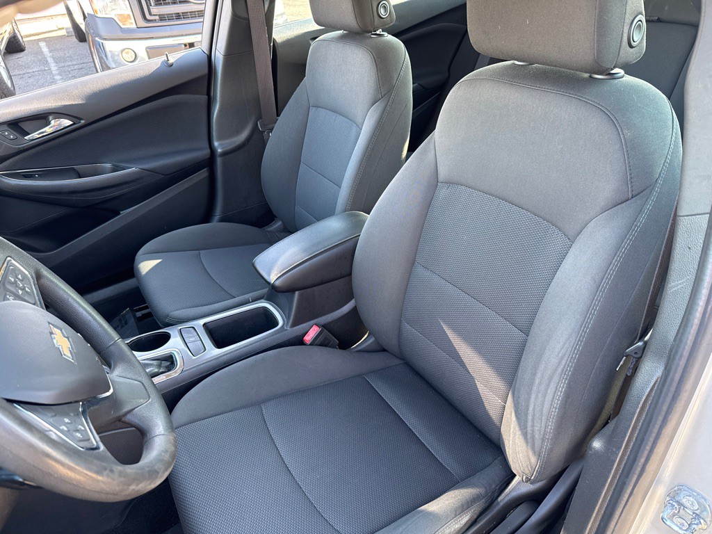 2016 Chevrolet Cruze Image 16