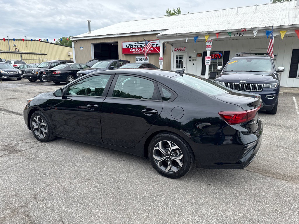 2019 Kia Forte Image 3