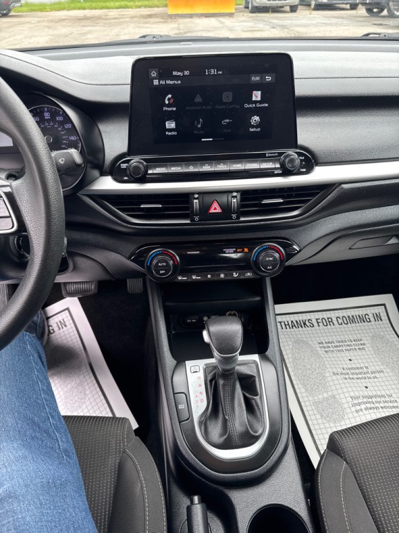 2019 Kia Forte Image 16