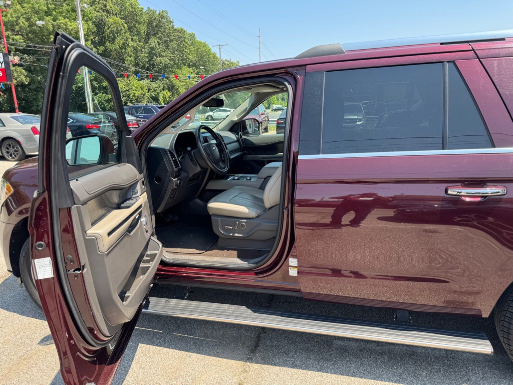 2021 Ford Expedition Image 11