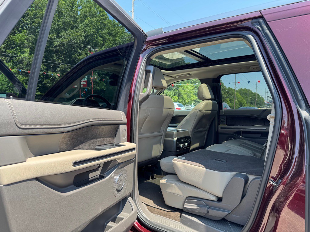 2021 Ford Expedition Image 17