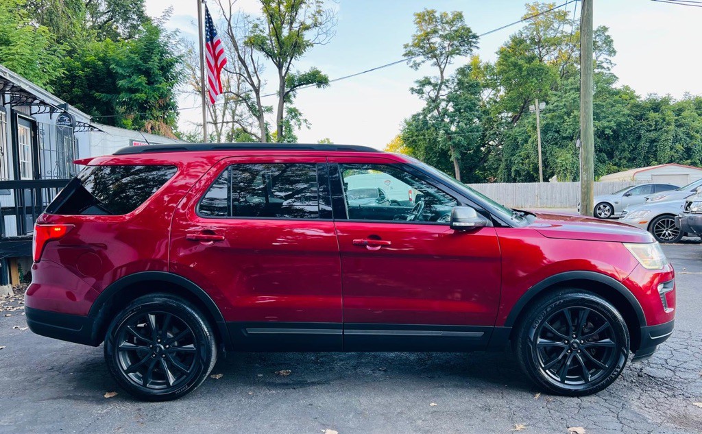 2019 Ford Explorer Image 7