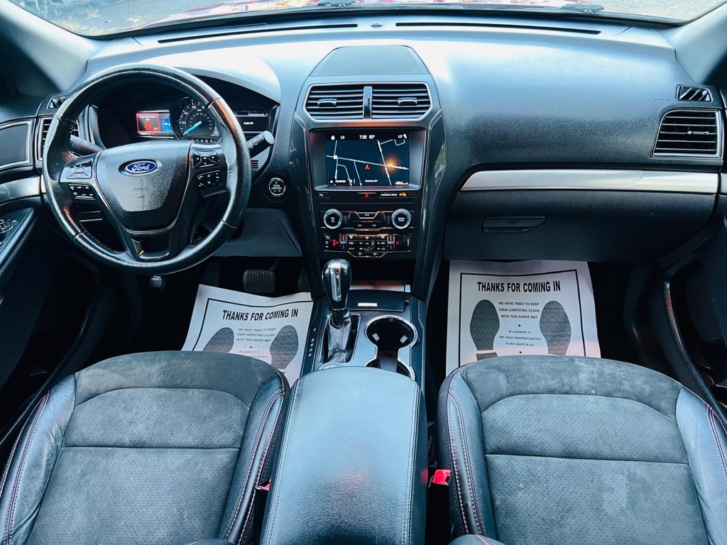2019 Ford Explorer Image 12