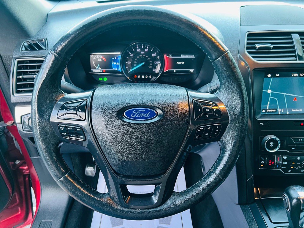 2019 Ford Explorer Image 18