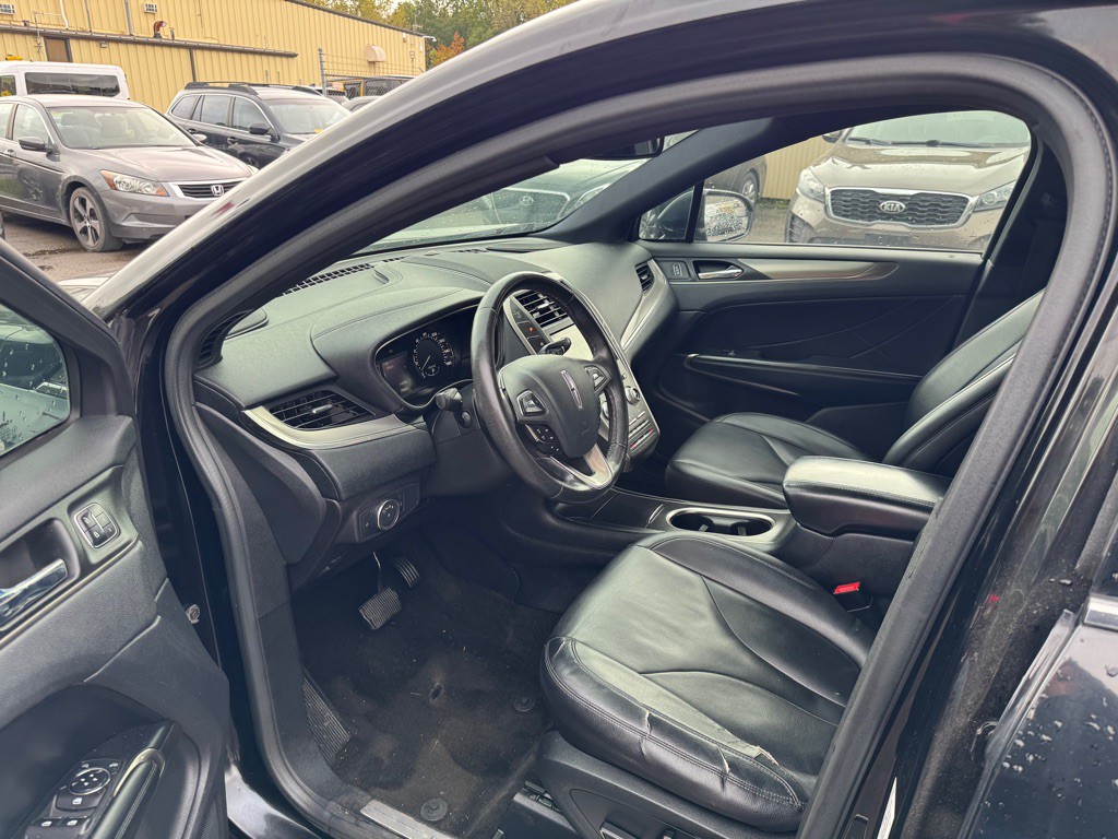 2016 Lincoln MKC Image 16