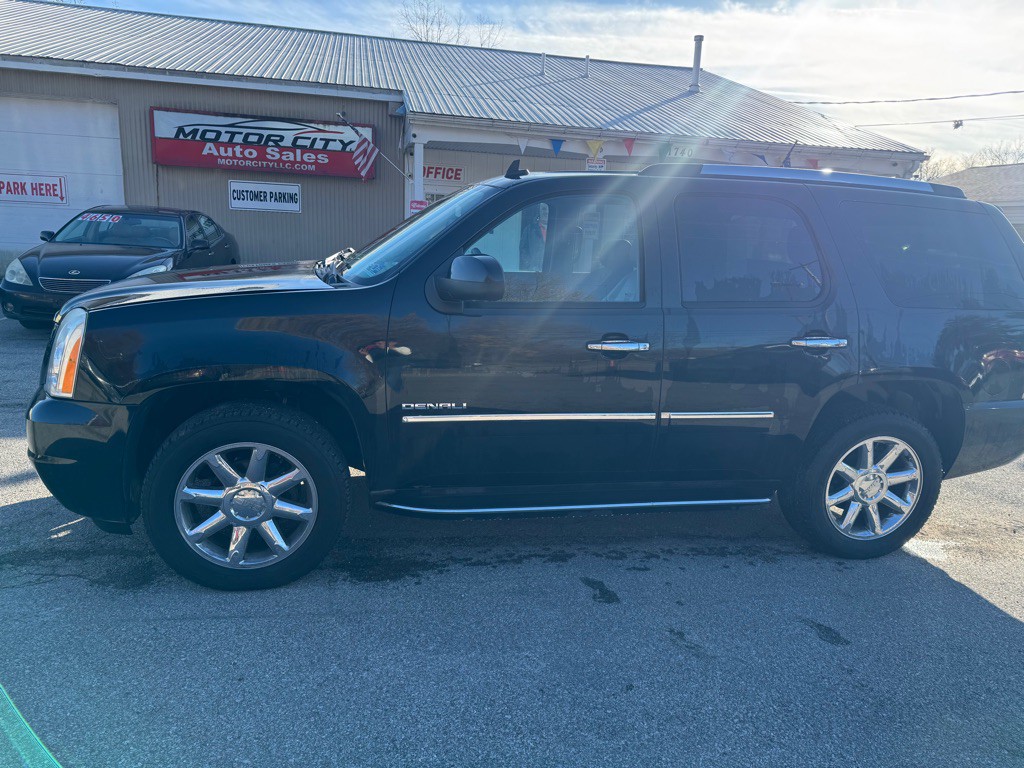 2012 GMC Yukon Image 9