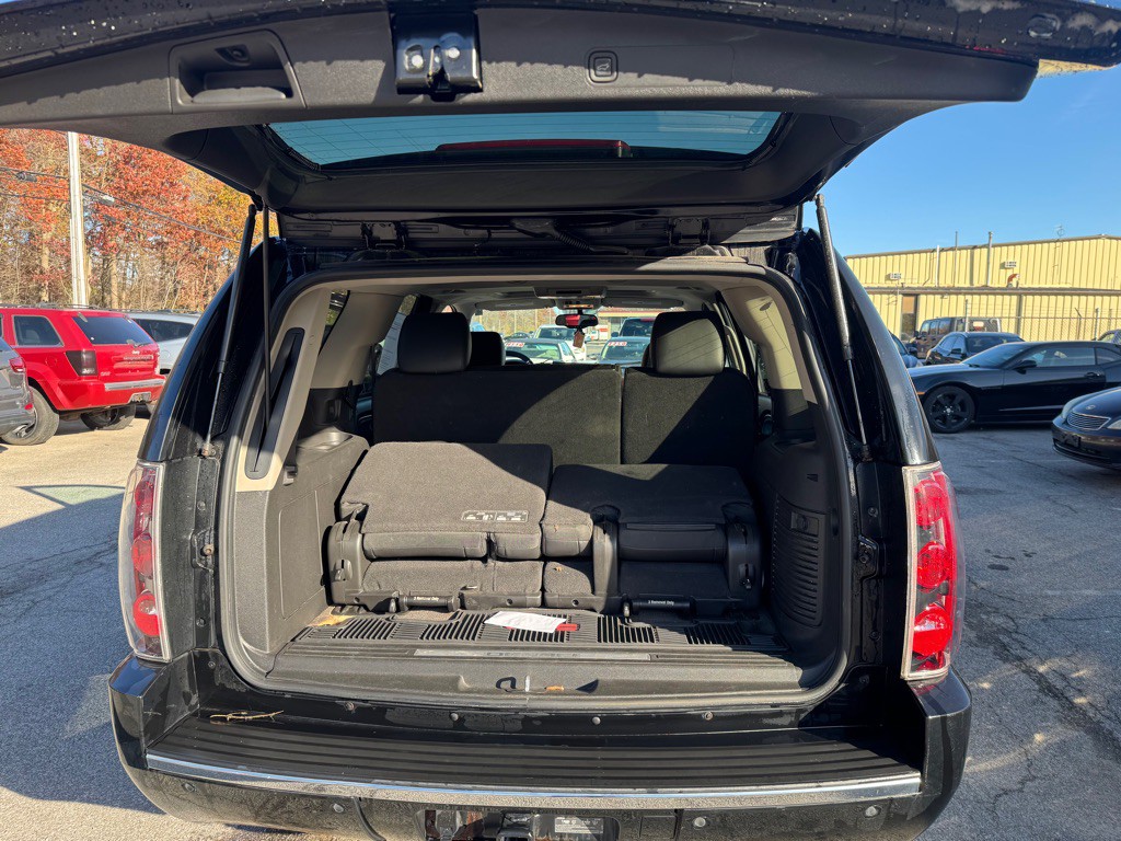 2012 GMC Yukon Image 12