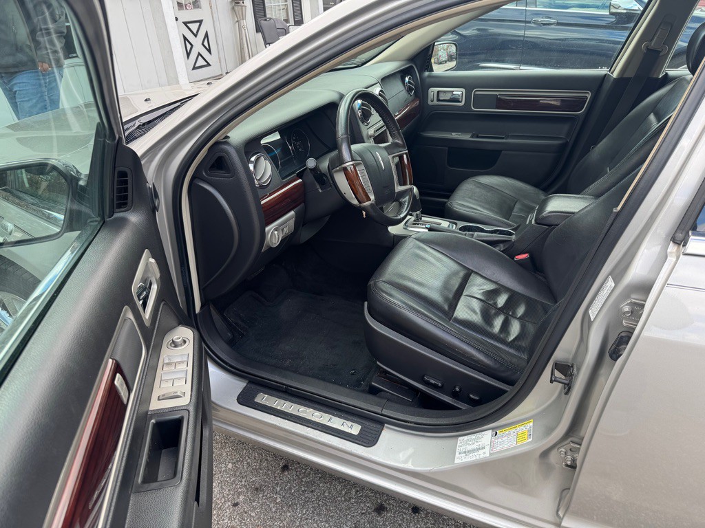 2008 Lincoln MKZ Image 10