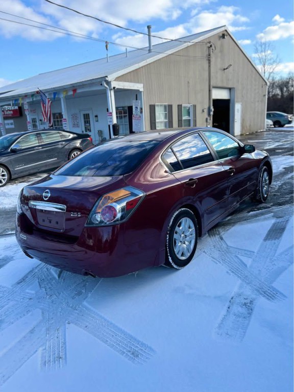 2010 Nissan Altima Image 3