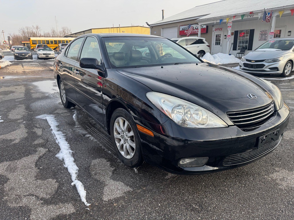 2004 Lexus ES Image 3