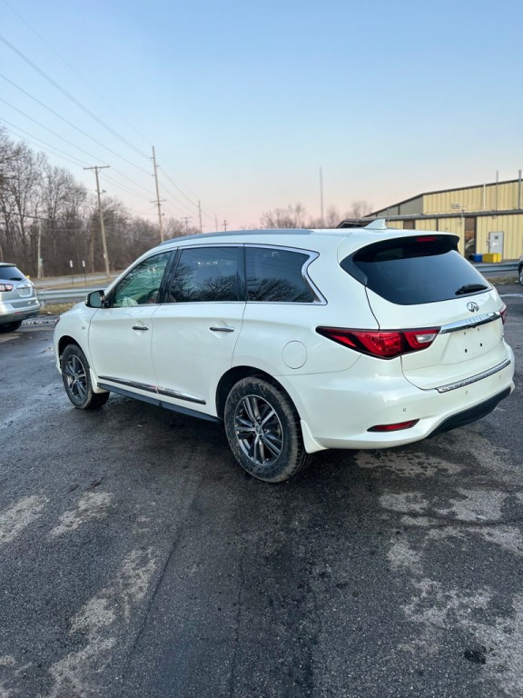 2016 INFINITI QX60 Image 4