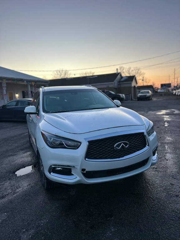 2016 INFINITI QX60 Image 9