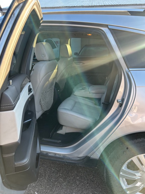 2014 Cadillac SRX Image 17