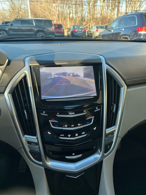 2014 Cadillac SRX Image 22