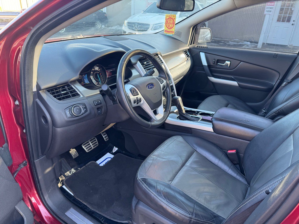 2013 Ford Edge Image 13