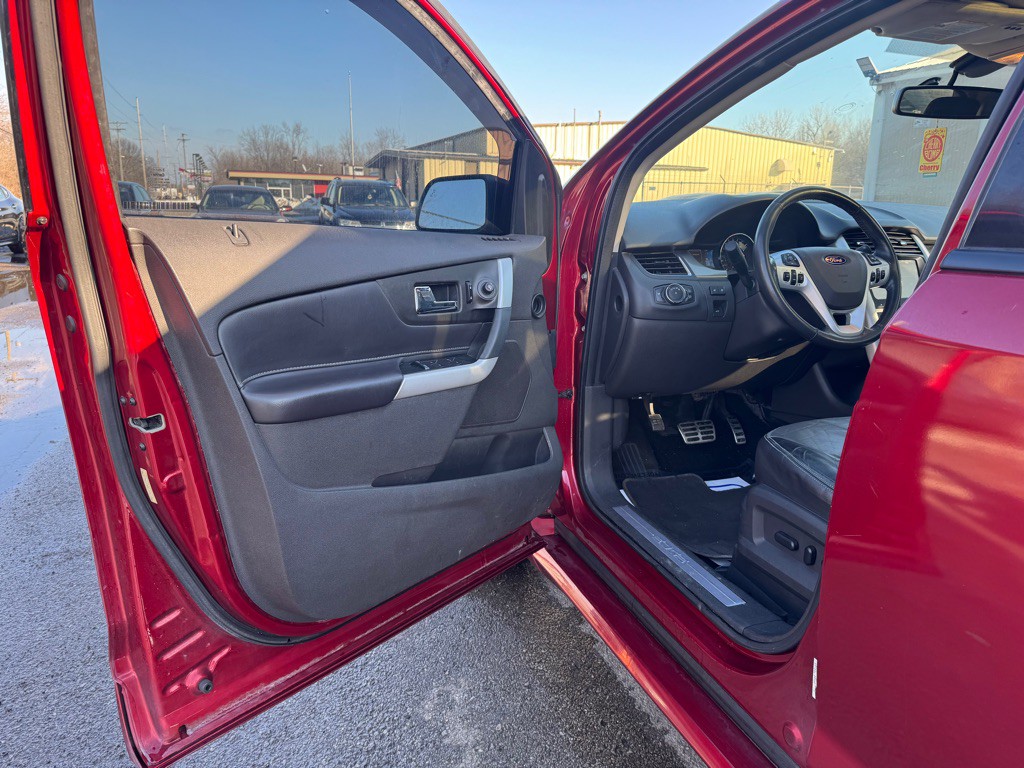 2013 Ford Edge Image 21