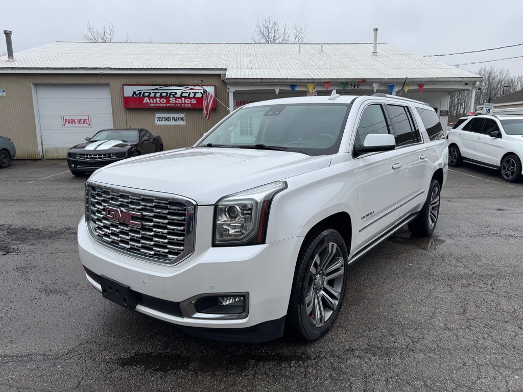 2018 GMC Yukon Image 1