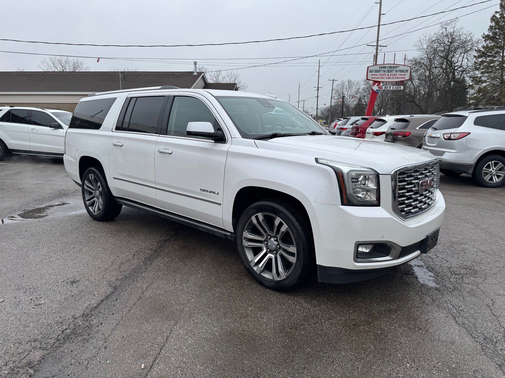 2018 GMC Yukon Image 6