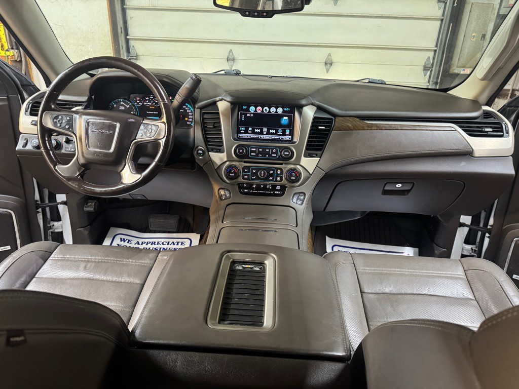 2018 GMC Yukon Image 18
