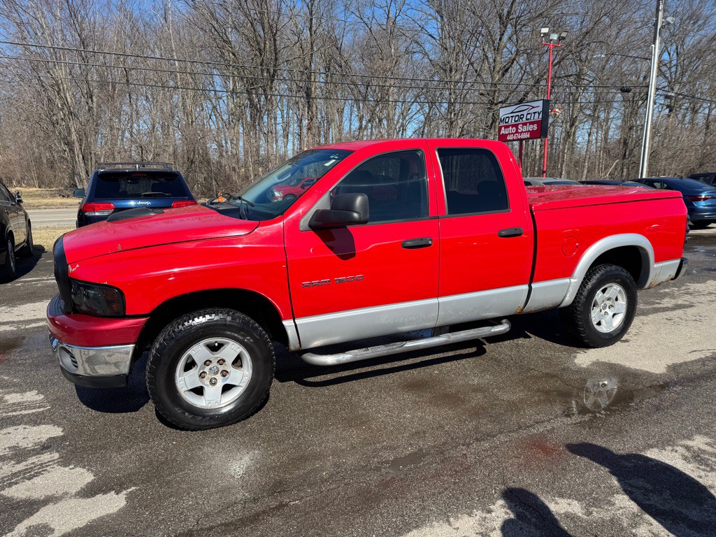 2004 Dodge Ram 1500 Image 2