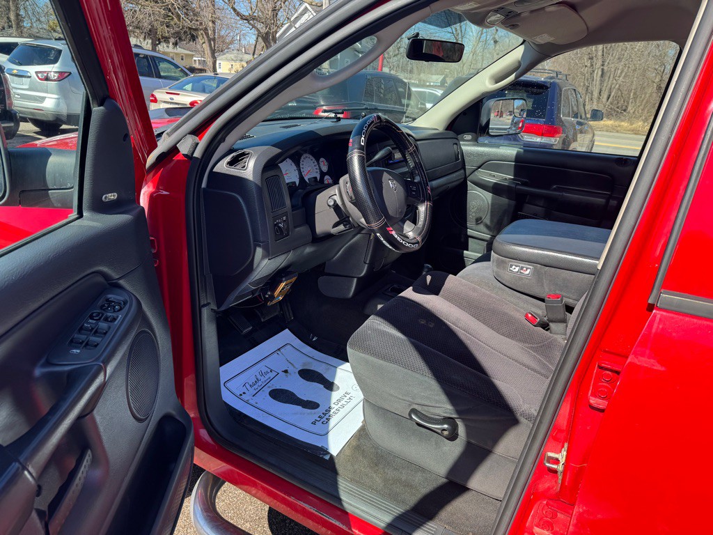 2004 Dodge Ram 1500 Image 9