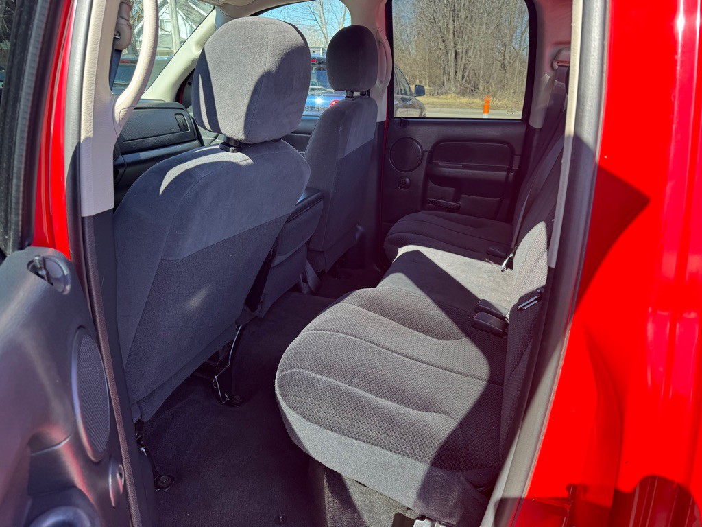 2004 Dodge Ram 1500 Image 10